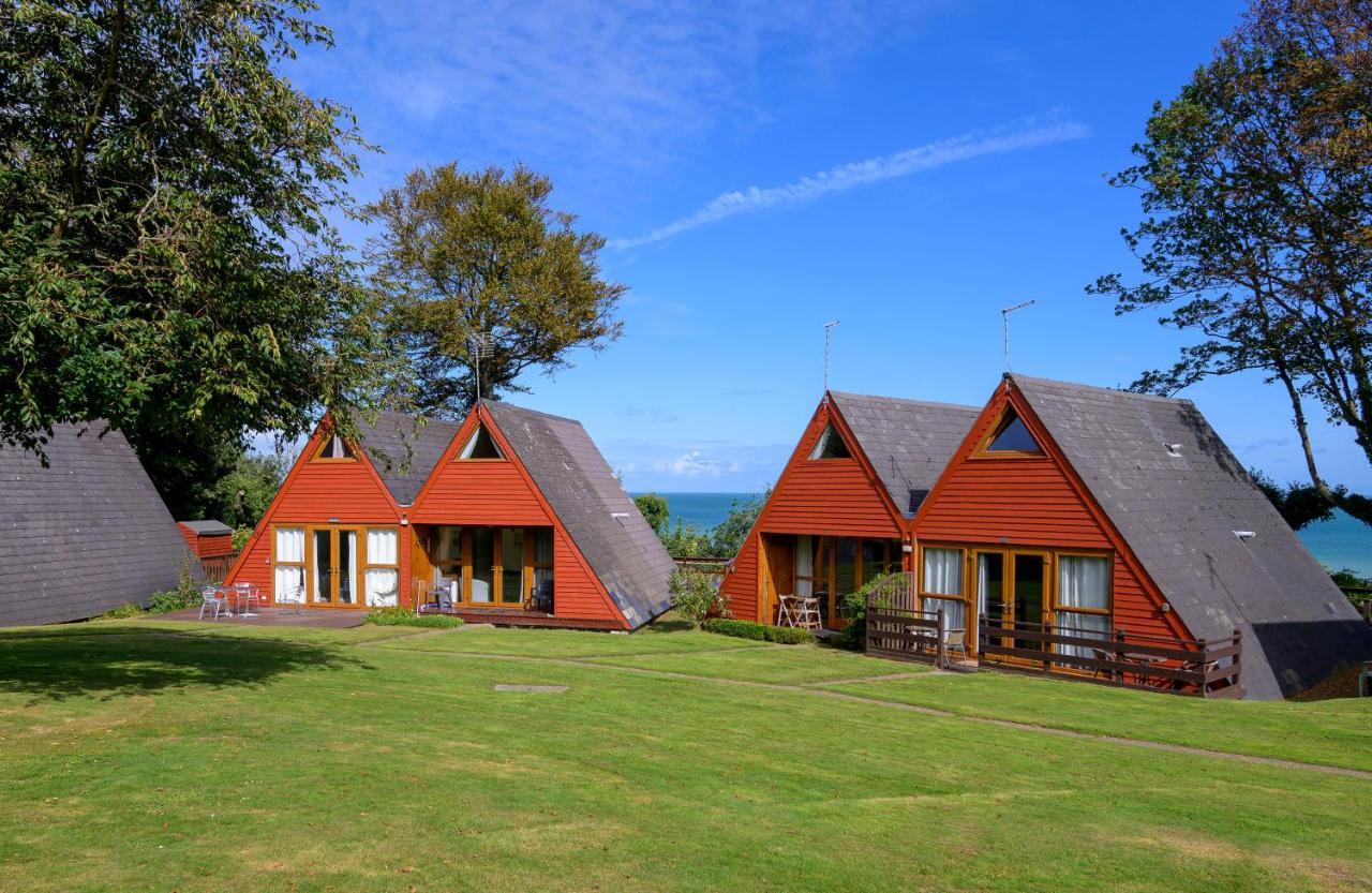 Escape To A Clifftop Chalet With Pool And Tennis Onsite - 1A Kingsdown Holiday Park ภายนอก รูปภาพ
