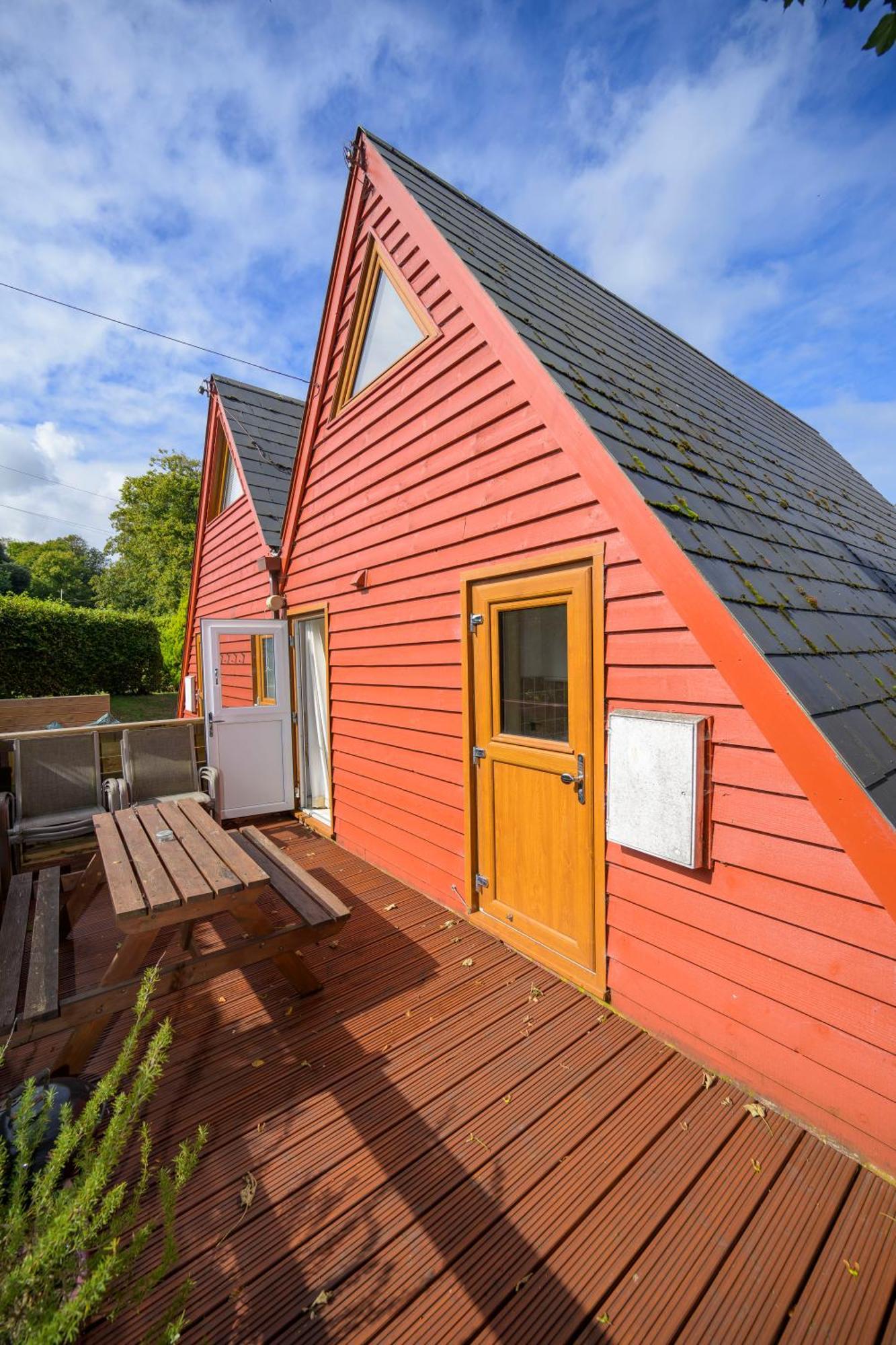 Escape To A Clifftop Chalet With Pool And Tennis Onsite - 1A Kingsdown Holiday Park ภายนอก รูปภาพ